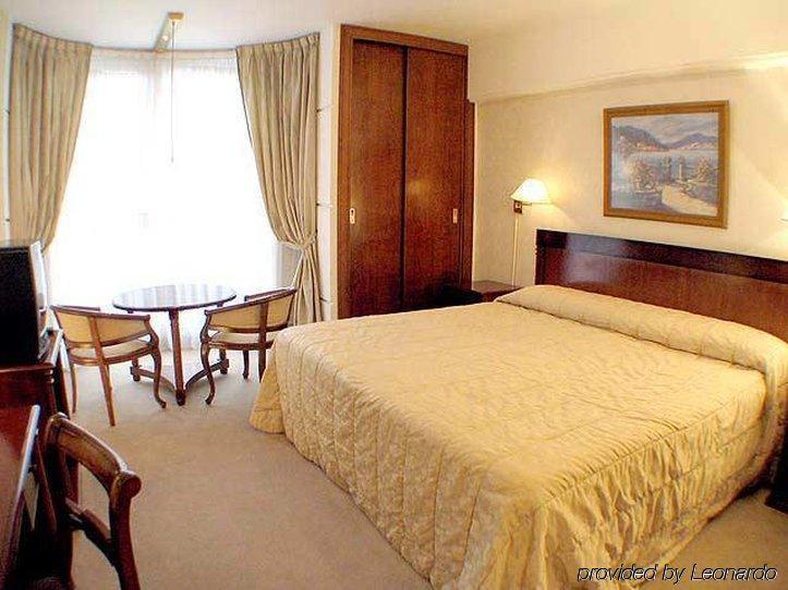 Hotel Hr Plaza Luxor Buenos Aires Room photo