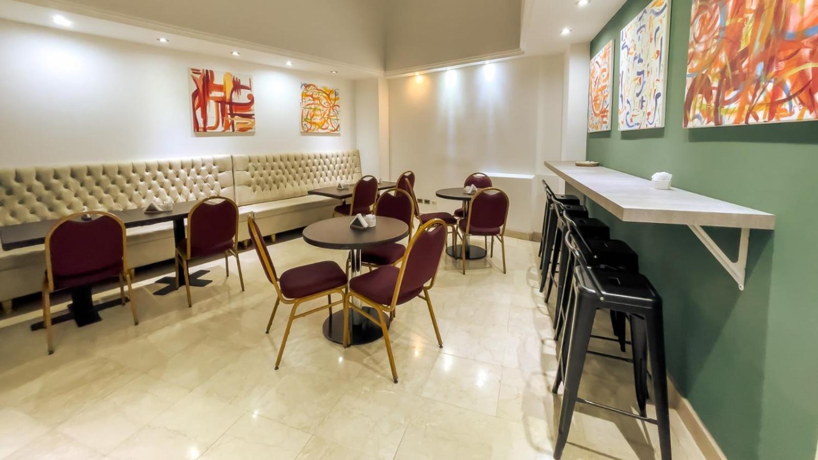Hotel Hr Plaza Luxor Buenos Aires Exterior photo